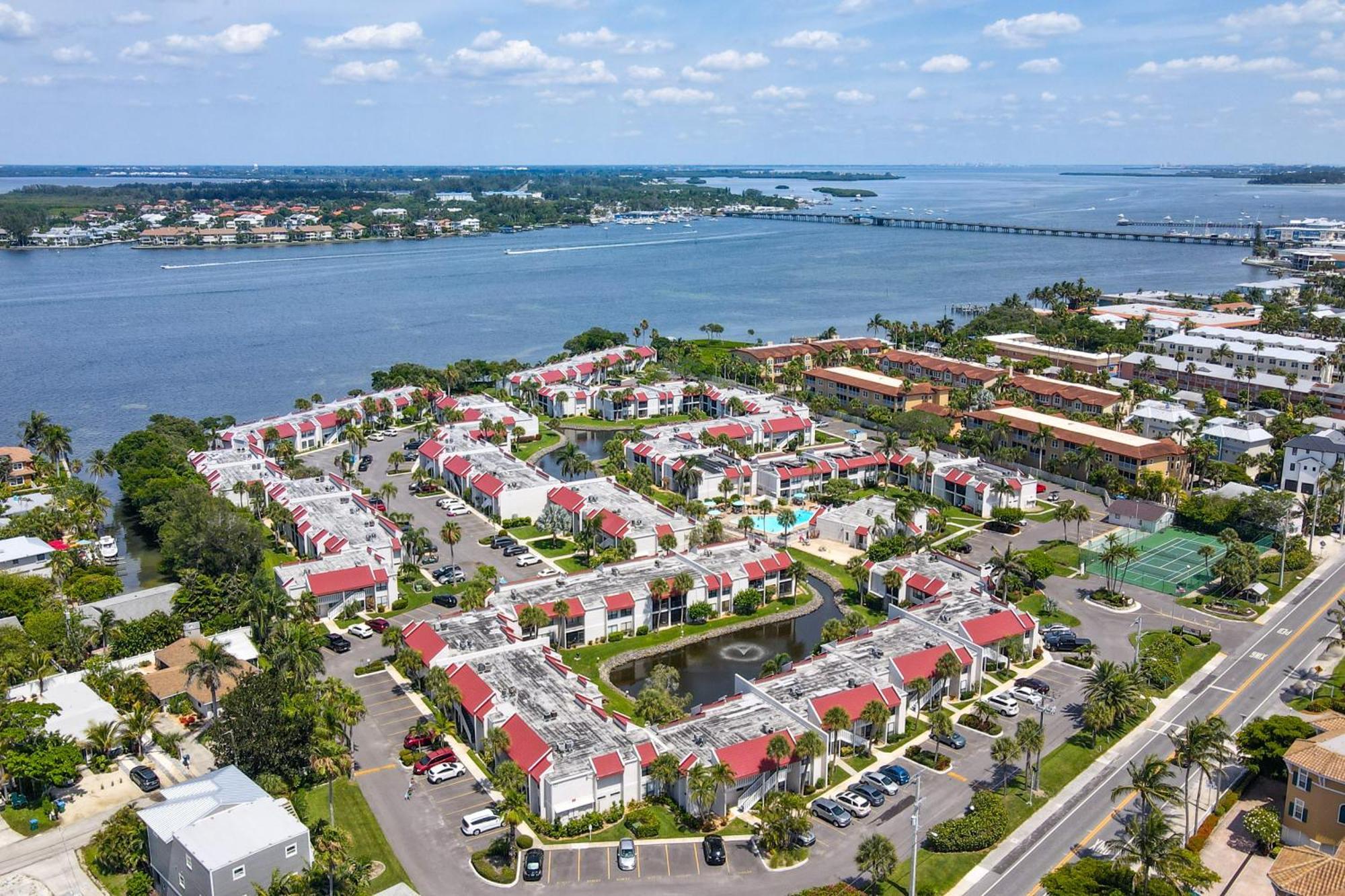 Runaway Bay Condos Bradenton Beach Bilik gambar